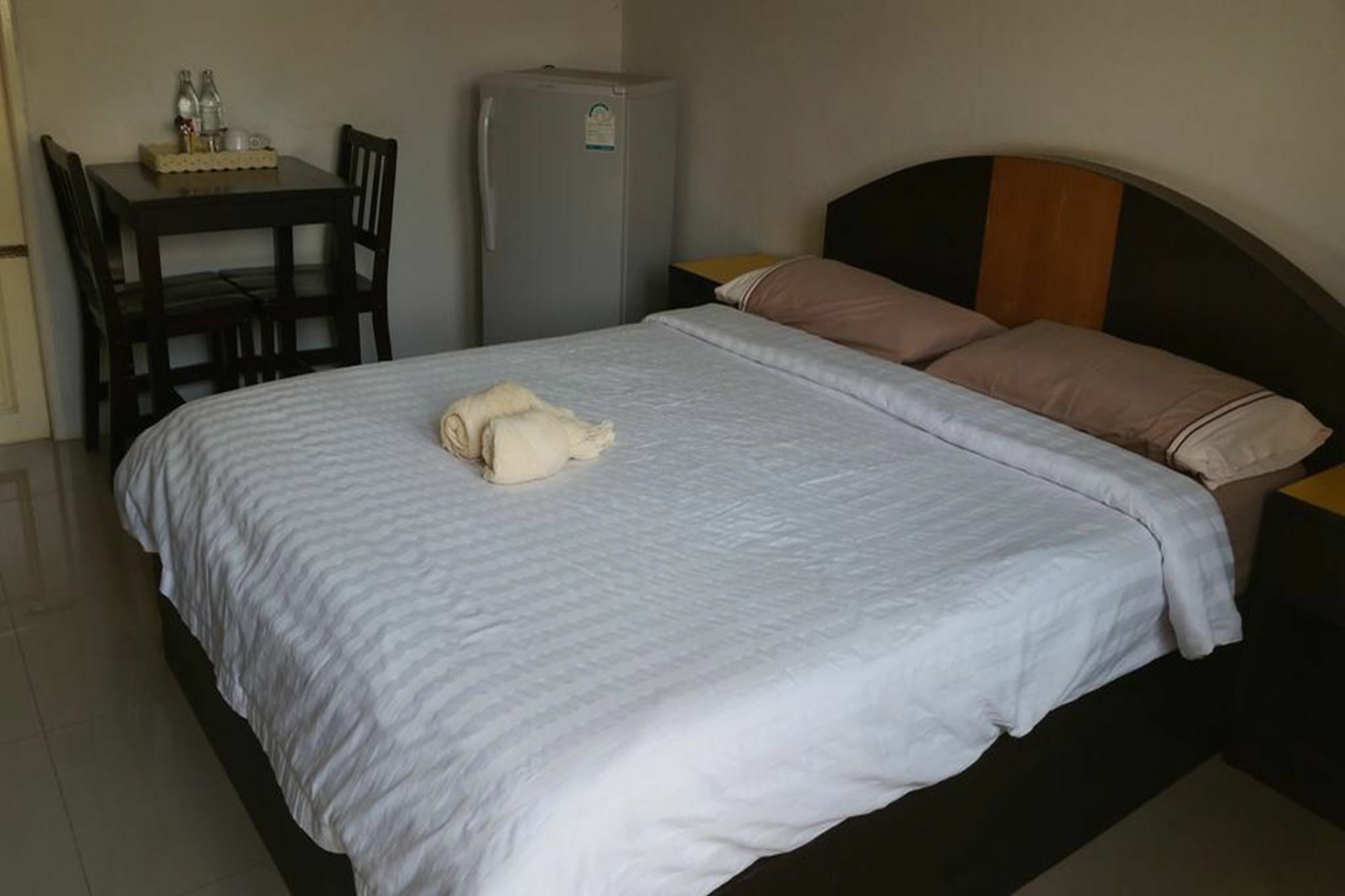 Charoen Apartment Hotel Trang Eksteriør bilde
